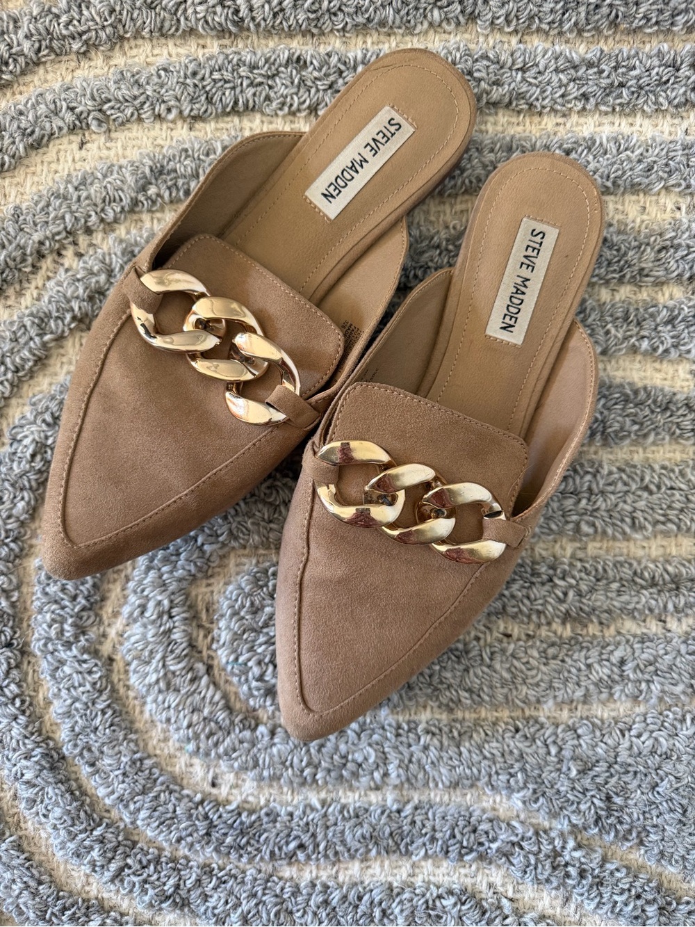 Steve Madden Taupe Suede Pointed Slip-On Mules with Gold Chain